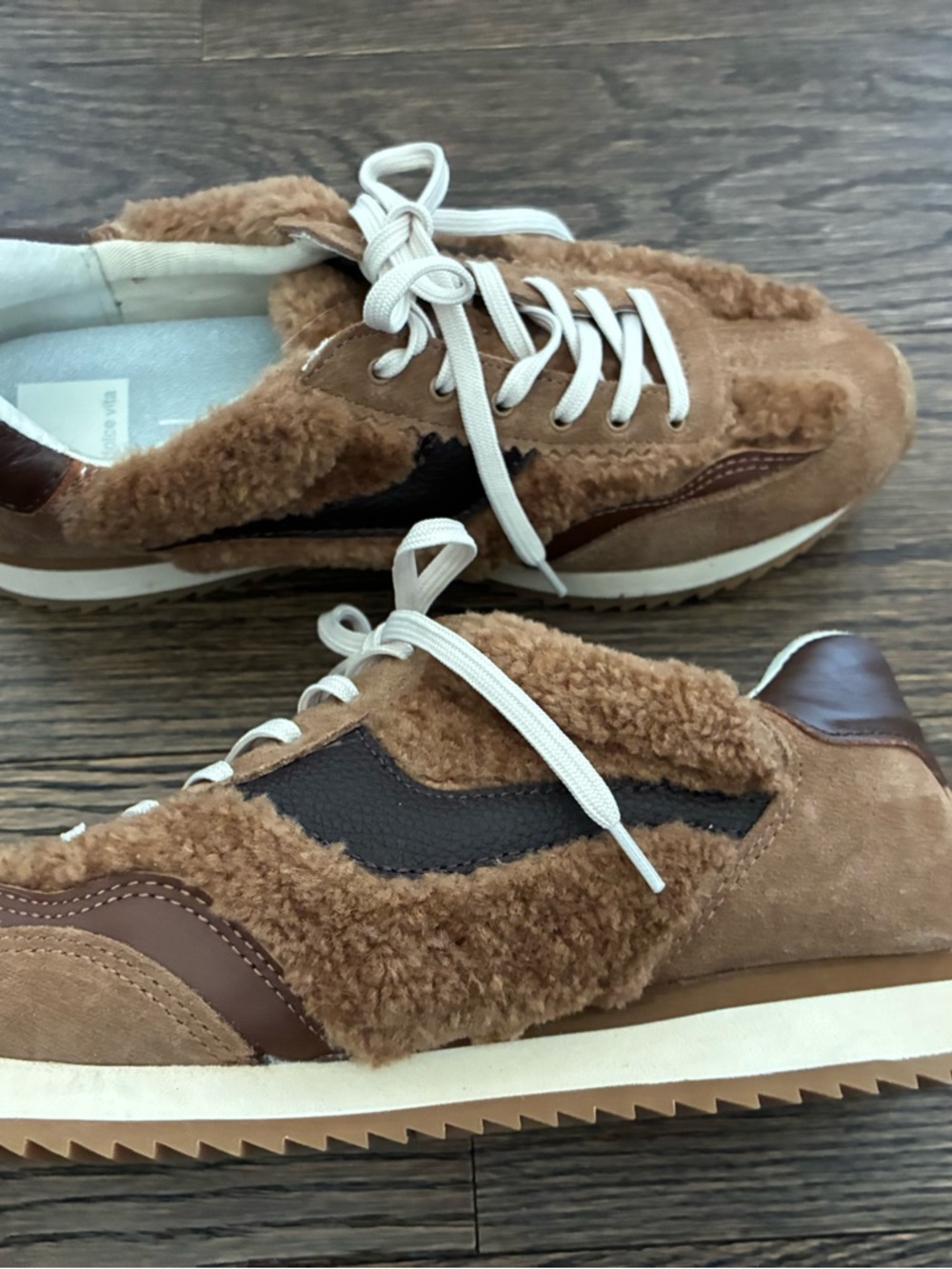 Dolce Vita Plush Jogger - Picture 9 of 12